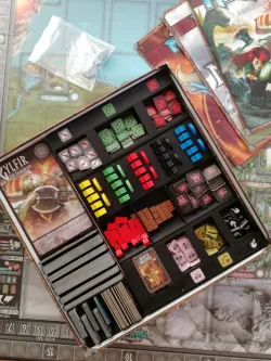 Champions of Midgard insert (fits all expansions)