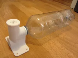 Humane mouse trap for PET bottle