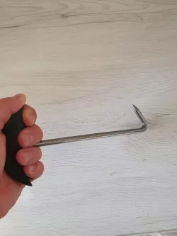Tent peg puller
