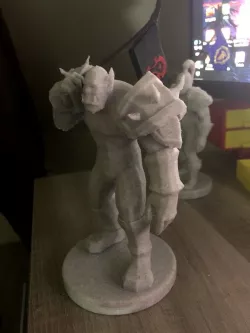 World Of Warcraft - Grunt statue