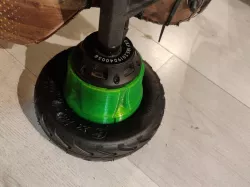 Hub motor pneumatic tyre sleeve