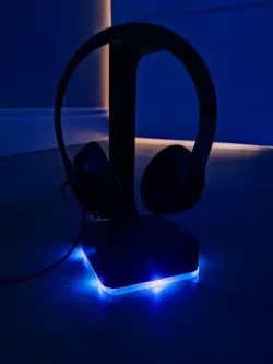 LED Gaming Headphone Stand and Light diffuser