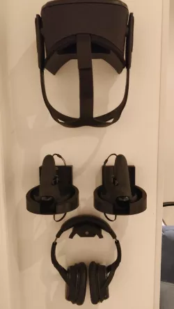 Oculus Quest Stand wall
