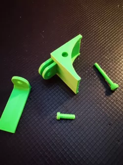 PC Monitor fan mount