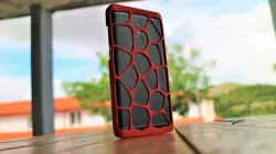 Phone case voronoi (3d printed)