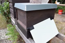 Schied für Bienenhaltung (Zander), Beekeeping separator