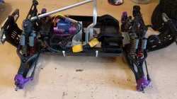 Thunder Tiger MTA-4/ Team associated Monster GT brushless conversion