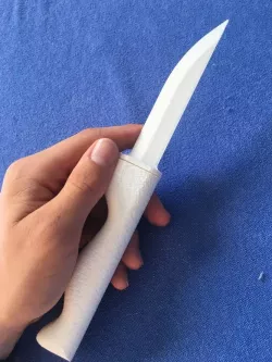 Two-part knife with textured grip