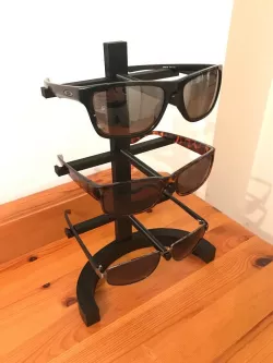Ultimate Sunglasses stand 