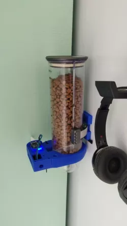 Support Catfeeder