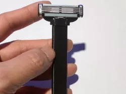 Gillette Mach 3 / March 3 Turbo Shaver Handle