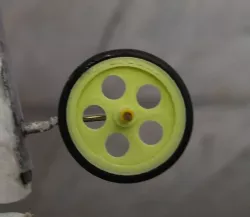 Tail wheel