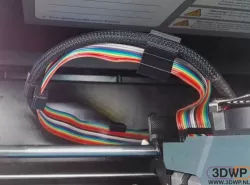 Up Box Ribbon Cable Clip
