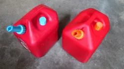 Midwest Gas Can - Pour Spout & Can