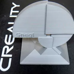 Snail (Danish: Snegl)