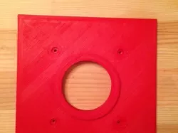 Cyclopean wallplate