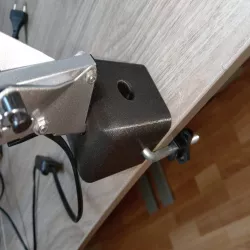 3D printed sturdy support for articulated desk lamp 