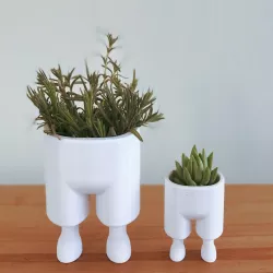 Leggy Planter / 3D printed planter