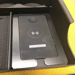 Tesla S Tesla X Cell Phone Wireless Charger Bracket