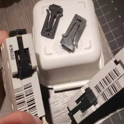 DIN Rail Circuit Breaker Spring Lock Insert
