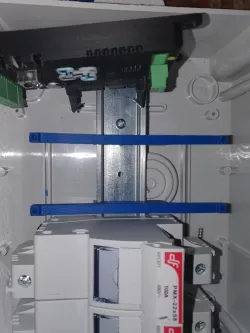 DIN Rail mount for Batrium Watchmon4