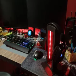 Headphone Stand inspired by ROCCAT one 