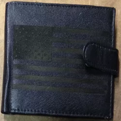 Laser-engraving of a wallet
