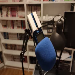 Microphone mount adapter for ZOOM H1