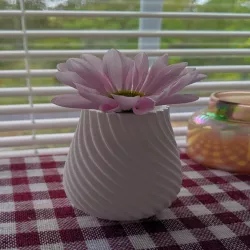 Swirly Cup