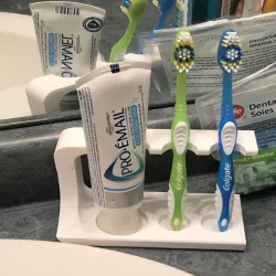 Toothbrush Holder