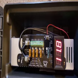 Holiday Lighting Pops Power Fanout Board Mount