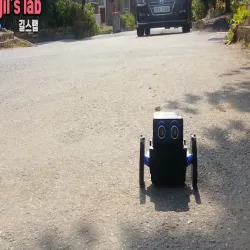 How to make a little robot controlled by smartphone