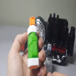 Kamen Rider Build _full Bottle (full Bottle)