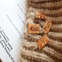 knit markers - knit, purl, row 1, row 2