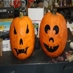 Mr. PumpkinHead Easy Peasy Jack-o-Lanterns
