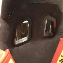 Playseat / raceseat  seat belt positioner - Schultergurtführung