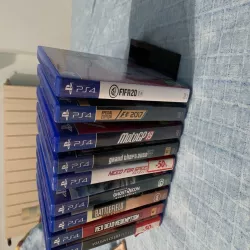 PS4 games stand (portagiochi ps4)