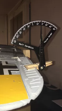 RC Control surface throw gauge