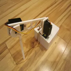 Simple servo based robot arm