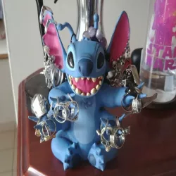 Stitch Jewelry Stand