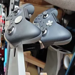 Xbox one controller holder