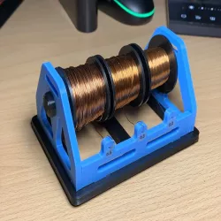 Enamelled wire dispenser