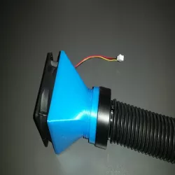 Fan support for rEvo rebreather breathing hose