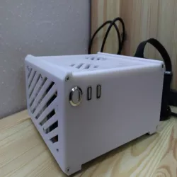 Mini ITX Computer Case Mode V1