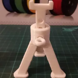 Tripode per auto RC