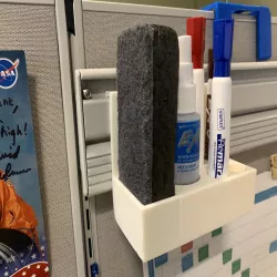 Whiteboard organizer for cubicle hanging rack