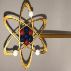 Atom Trophy