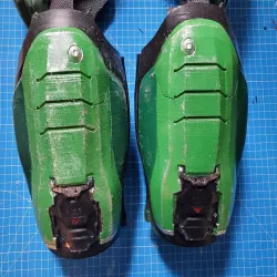 DOOM Slayer Gauntlet (Forearm)