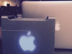 Mac Pro Side Lamp