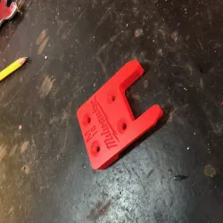 Milwaukee M18 tool holder